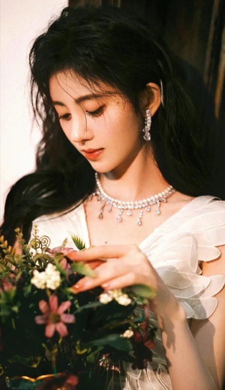 2023最新超美超赞的鞠婧t锁屏壁纸合集 鞠婧t锁屏壁纸也太赞了叭