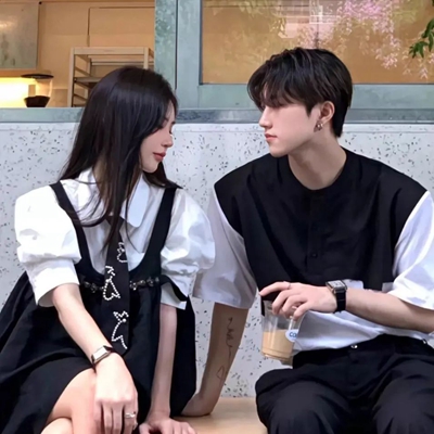 最新依偎恩爱真人情头 干净的真人控情头