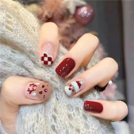 2023很有特色的圣诞美甲显高级 那就开始5G过圣诞吧