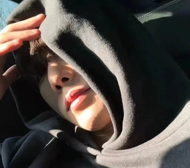 男士有涵养的简短个性签名 越看越顺耳的男生签名 男士有涵养的简短个性签名 越看越顺耳的男生签名