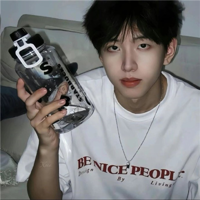 张张气质的氛围感男头 气质拉满的优质男头合集