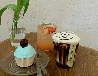 生活百般无奈的说说 向生活妥协无奈的句子