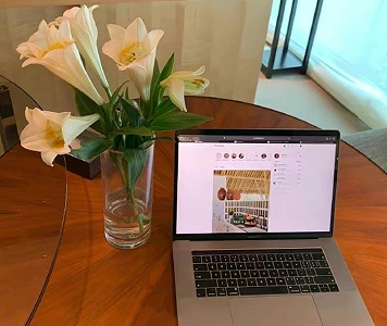 生活百般无奈的说说 向生活妥协无奈的句子