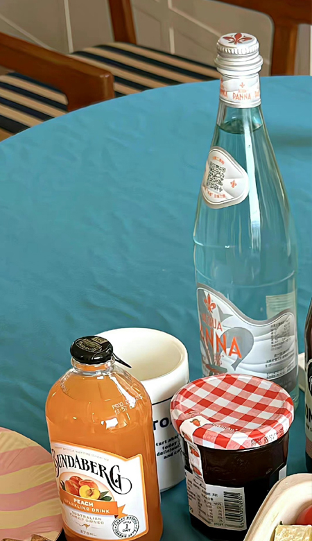 手机壁纸高清个性简约2023最好看 首先你要开心其次都是其次