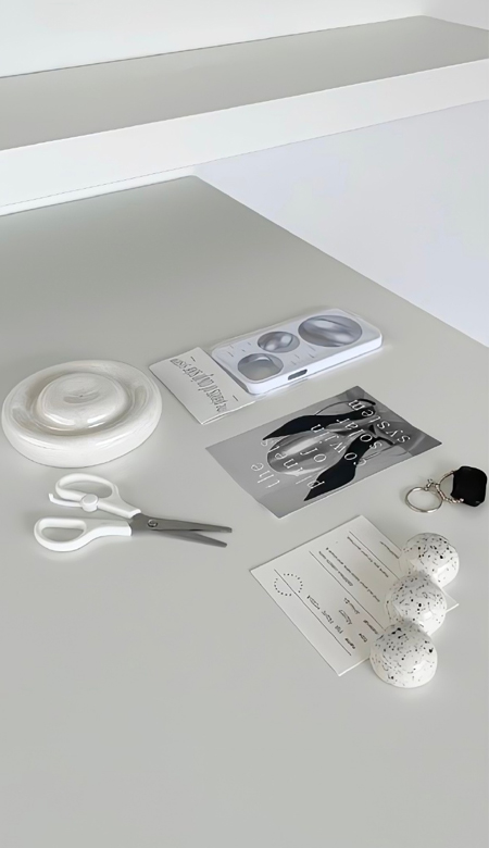 浪漫白色锁屏壁纸高清自由感 很轻松的气质版的白色系皮肤