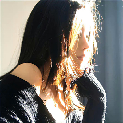 光感风格微信氛围感女头 最新版的高清氛围女头