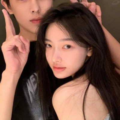 绝美的情头氛围感超明显 适合用来秀恩爱的情头