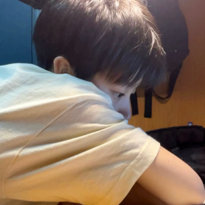 温柔且开朗的男头真人洋气 热门款的男头最新版