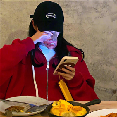 很棒又很清纯的女头真人版 令自己超心动的女头