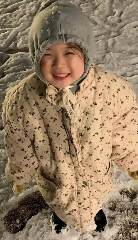 满满气质感超甜壁纸高级感冷淡风 清醒温柔一尘不染