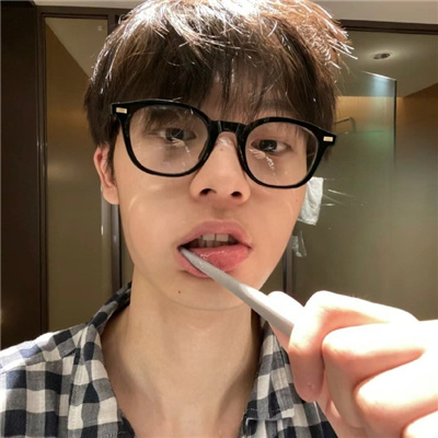 真人男头冷漠高清合集 会用很久显气质的男头