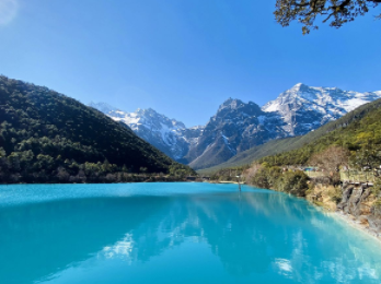 去云南旅行的高级文案短句 总要去趟云南吧去有风的地方