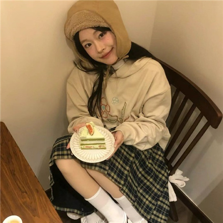 像素眼泪风真人女头大全 很好用的高糊女头大全