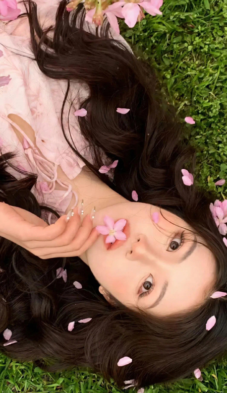 气质的壁纸一眼吸引人 颜值出众的质感壁纸大全